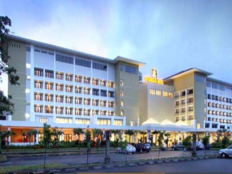 Sutanraja Hotel Manado Eksteriør bilde